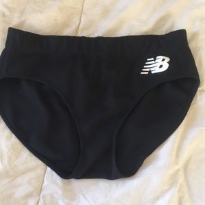 New Balance Racing Buns